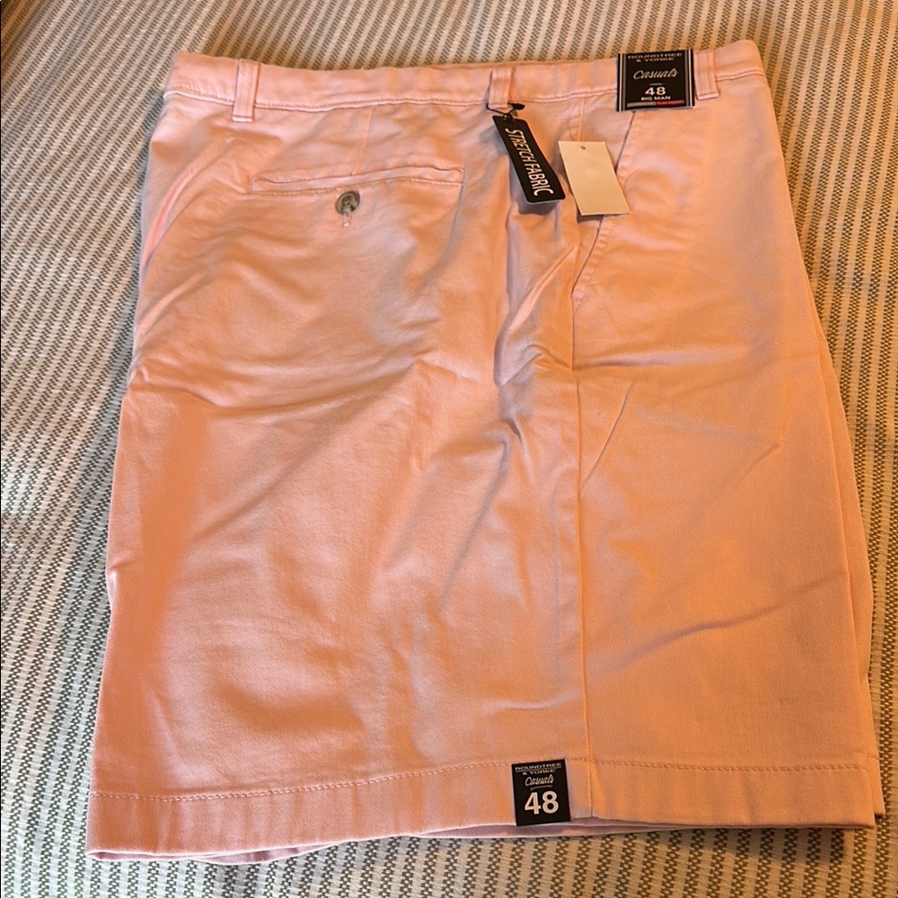 NWT Mens Roundtree & Yorke Light Pink Flat Front Shorts size 48